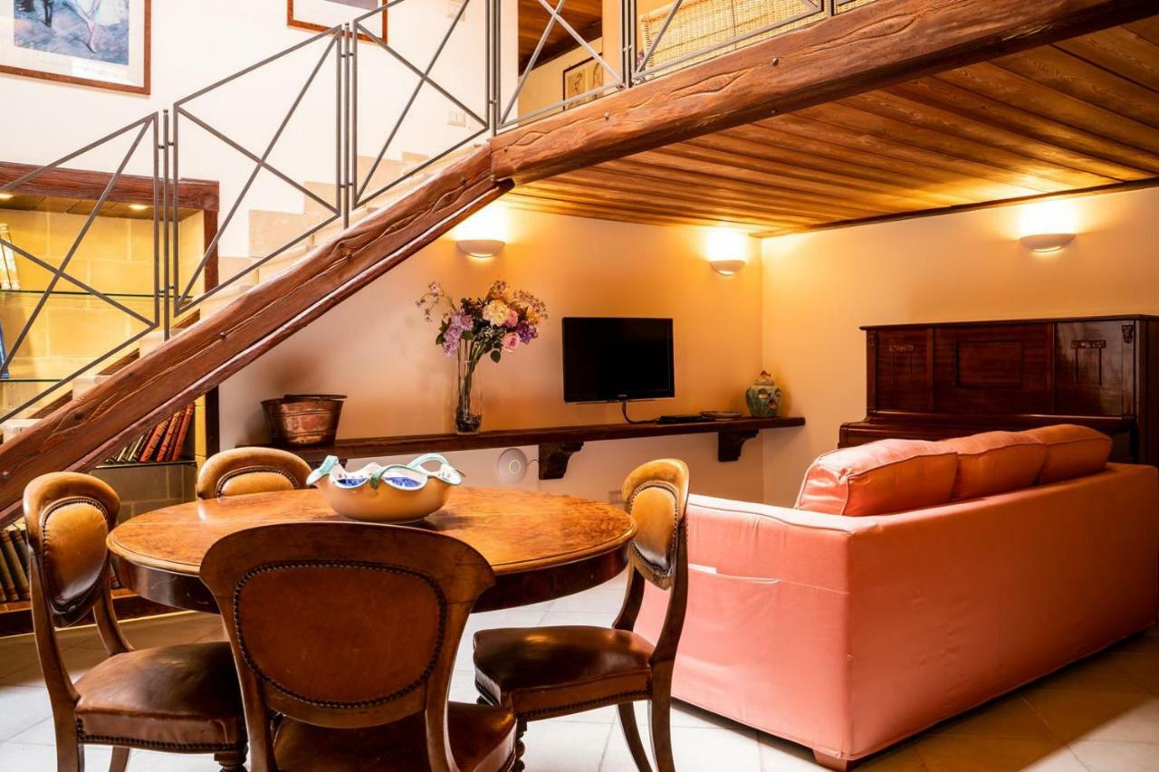 Suite Piazza del Gesù Naples Extérieur photo