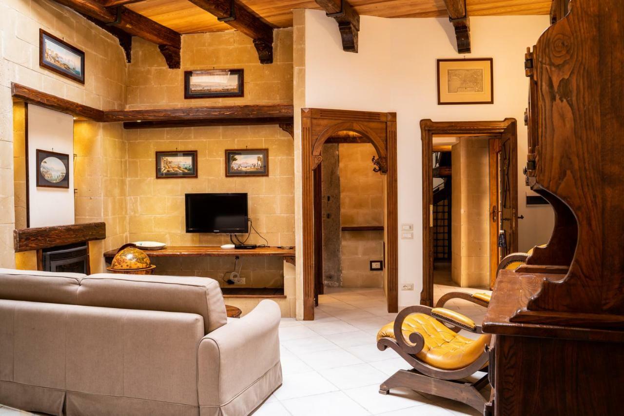 Suite Piazza del Gesù Naples Extérieur photo