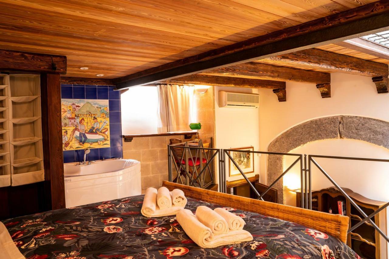 Suite Piazza del Gesù Naples Extérieur photo